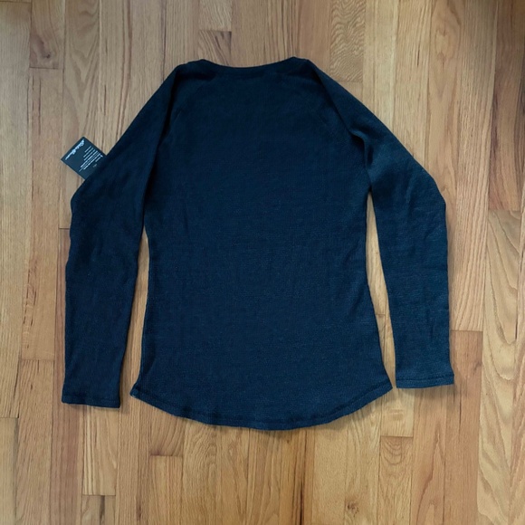 NWT Eddie Bauer Women's Myraid Thermal Long Sleeve Notch Neck Charcoal Shirt Sm - Picture 2 of 5